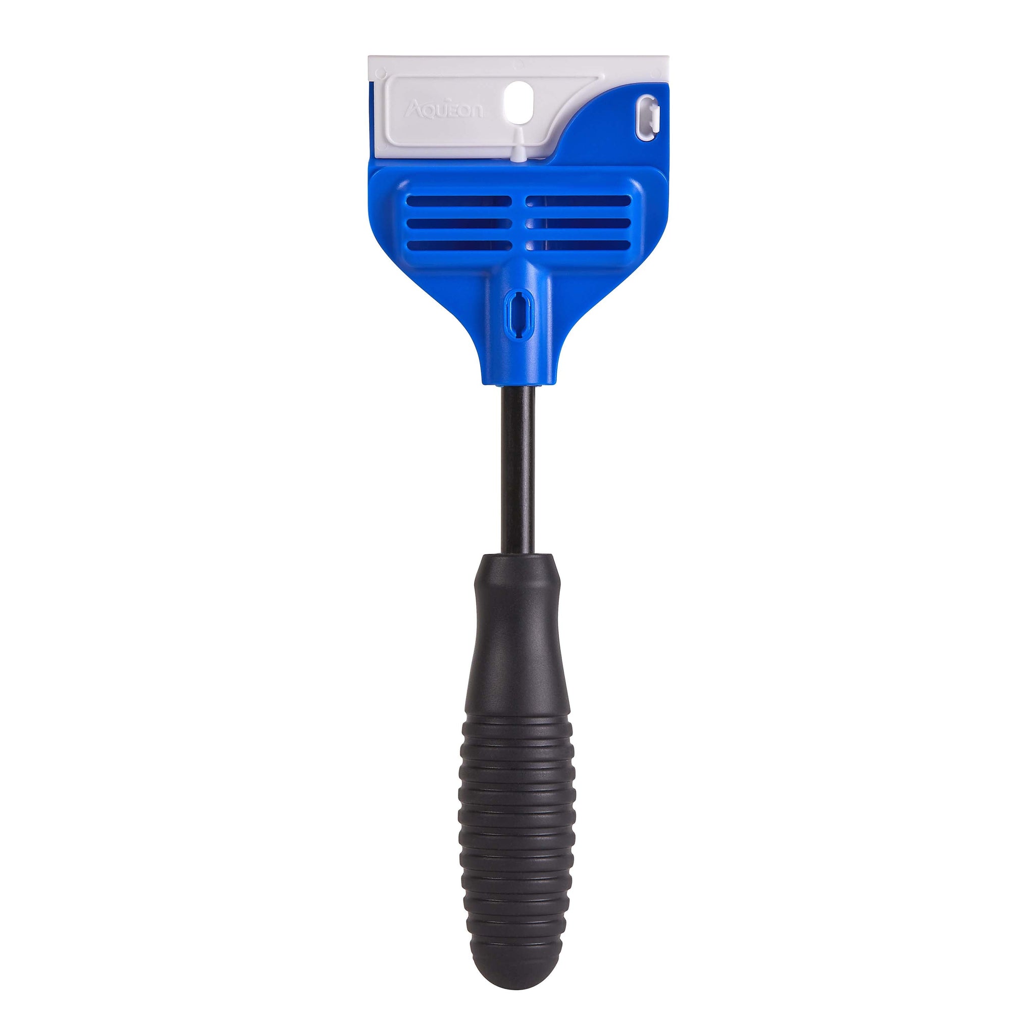 Aquarium scraper outlet